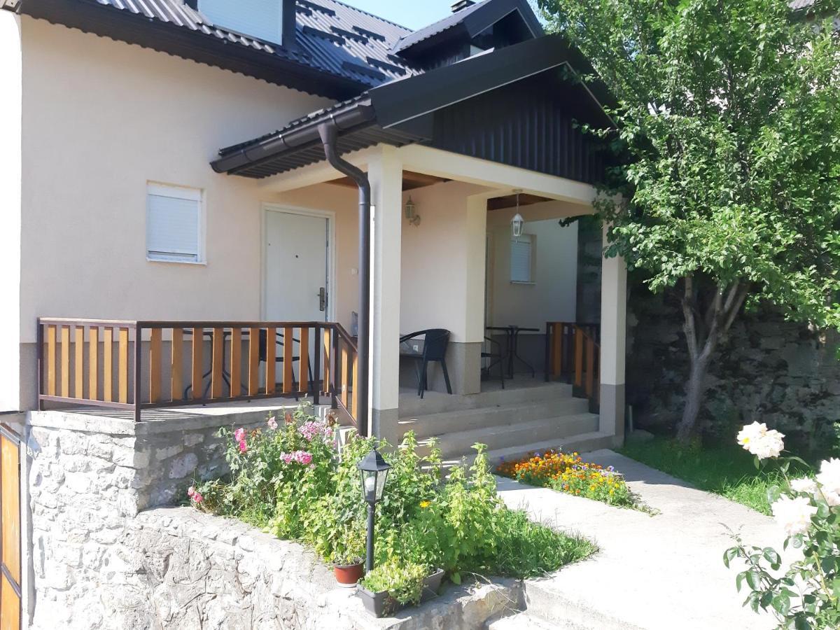 Our House Apartments Kolašin Buitenkant foto